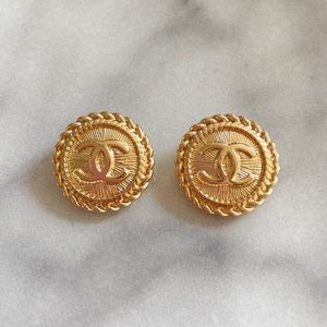 20mm Chanel Gold Medallion Buttons Stamped